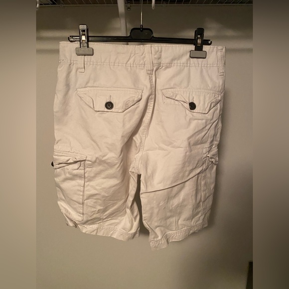 Bluenotes Classic Cargo Shorts - Picture 2 of 3